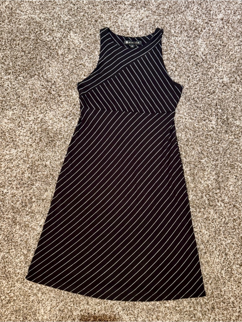 Athleta Santorini XS Black white diagonal Striped Sleeveless A-Line midi Dress